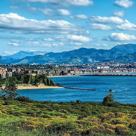 Amaluz Ocean Bilbao Familias Y Grupos De Amigos Сasa de vacaciones